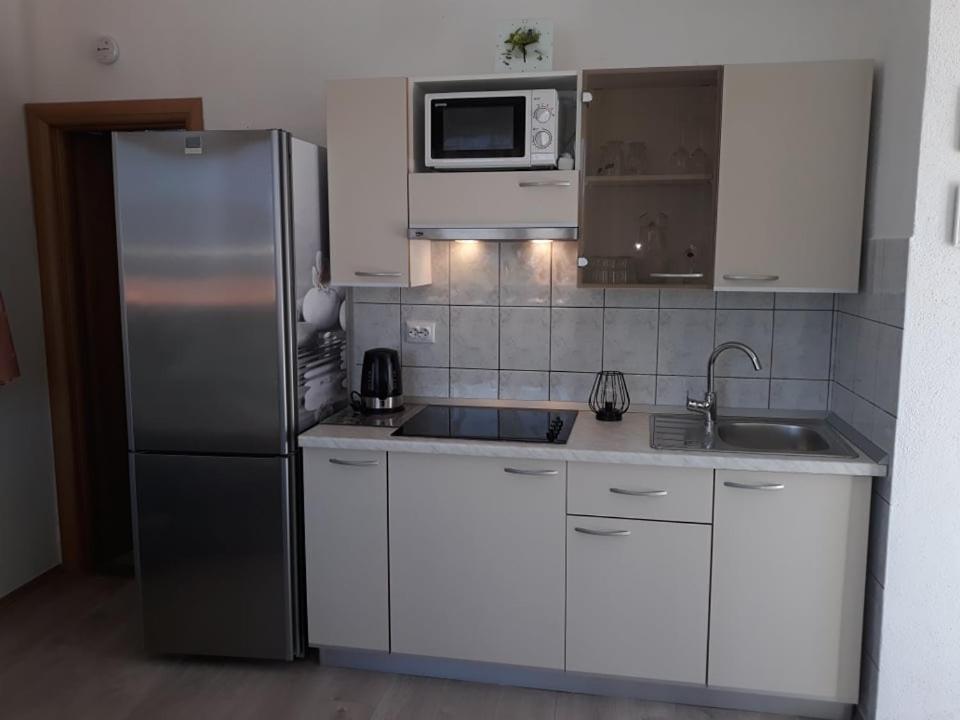 Apartments Viki Trogir Ngoại thất bức ảnh