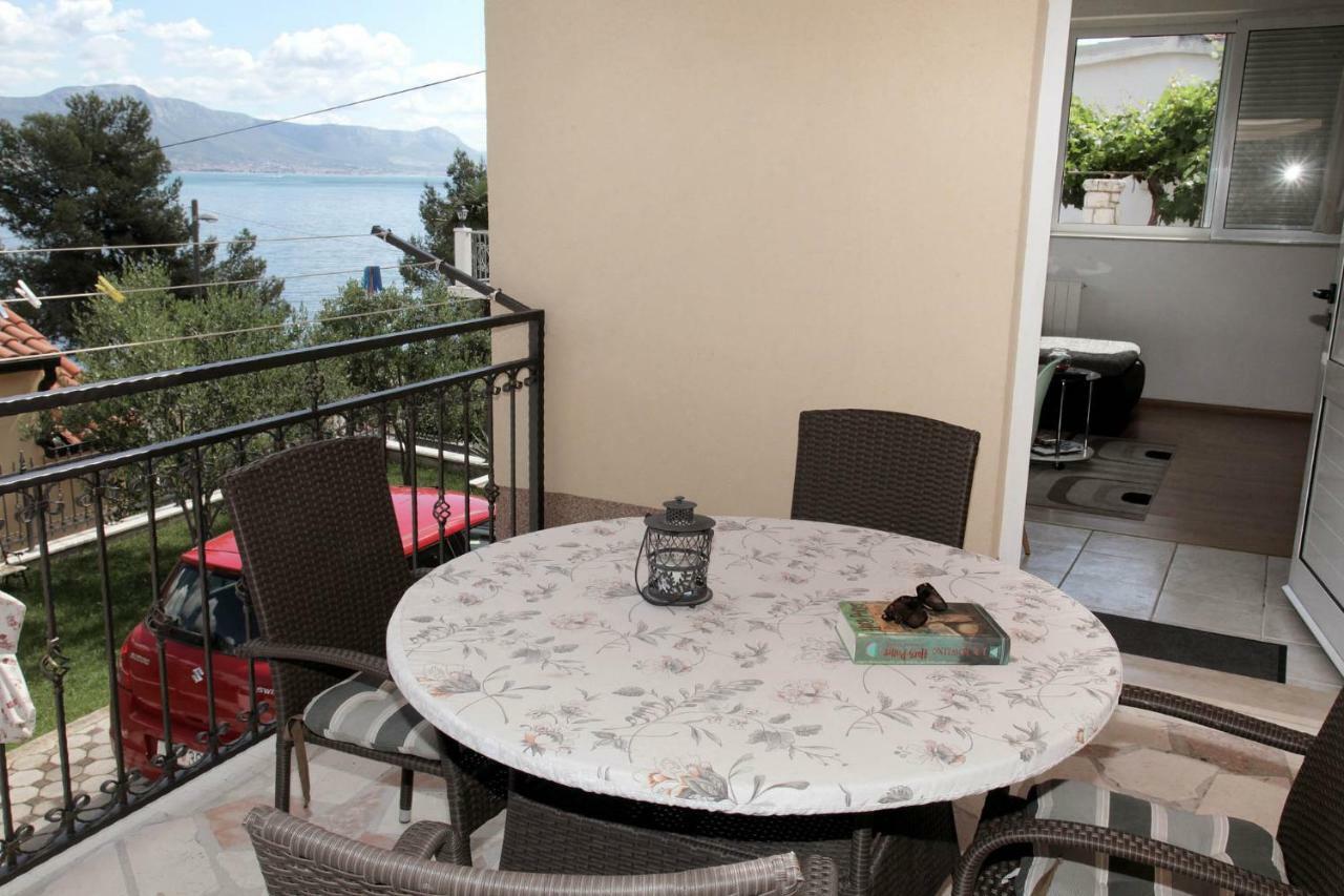 Apartments Viki Trogir Ngoại thất bức ảnh