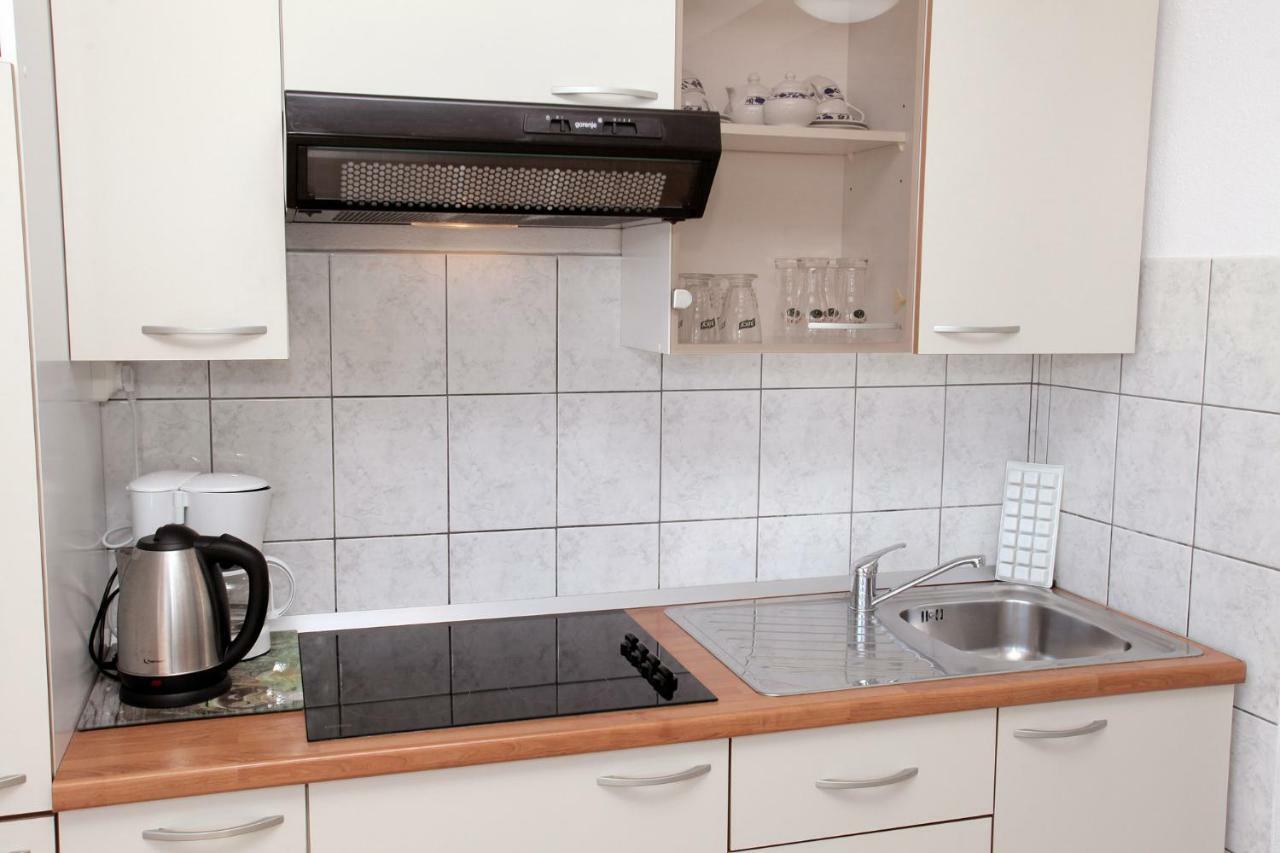 Apartments Viki Trogir Ngoại thất bức ảnh
