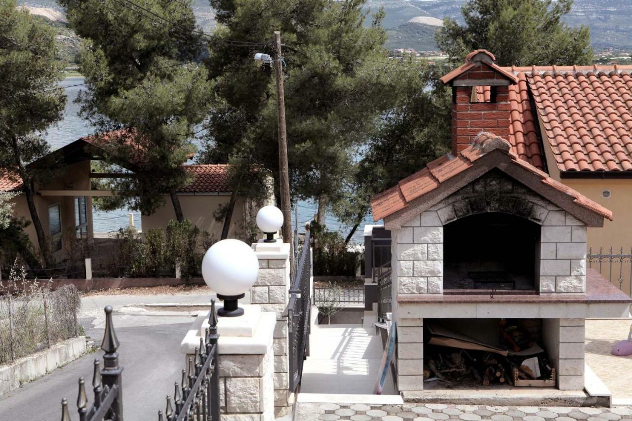 Apartments Viki Trogir Ngoại thất bức ảnh