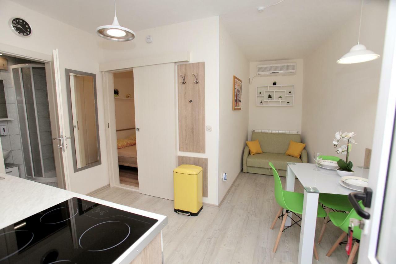Apartments Viki Trogir Ngoại thất bức ảnh
